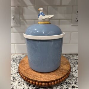 Vintage 1985 Blue Ceramic Duck Canister/Cookie Jar *see note